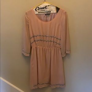 Gorgeous Pink Gianni Bini Pink 3/4 Sleeve Dress
